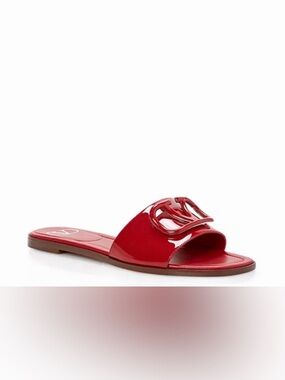 Valentino Garavani V Logo